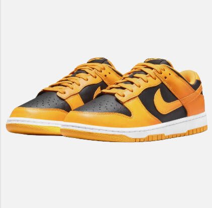 Nike Dunks Goldenrod